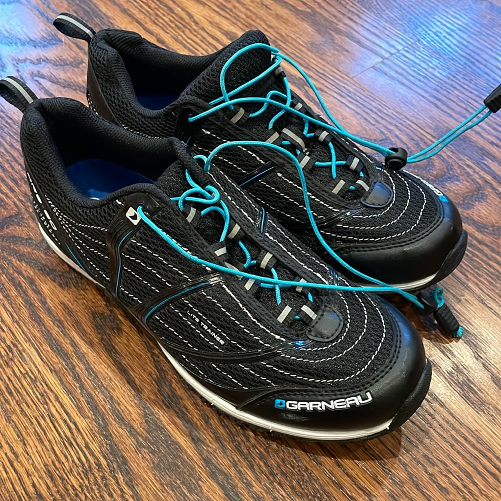 Garneau HRS 80 sz 8.5 cycling bike shoes black blue